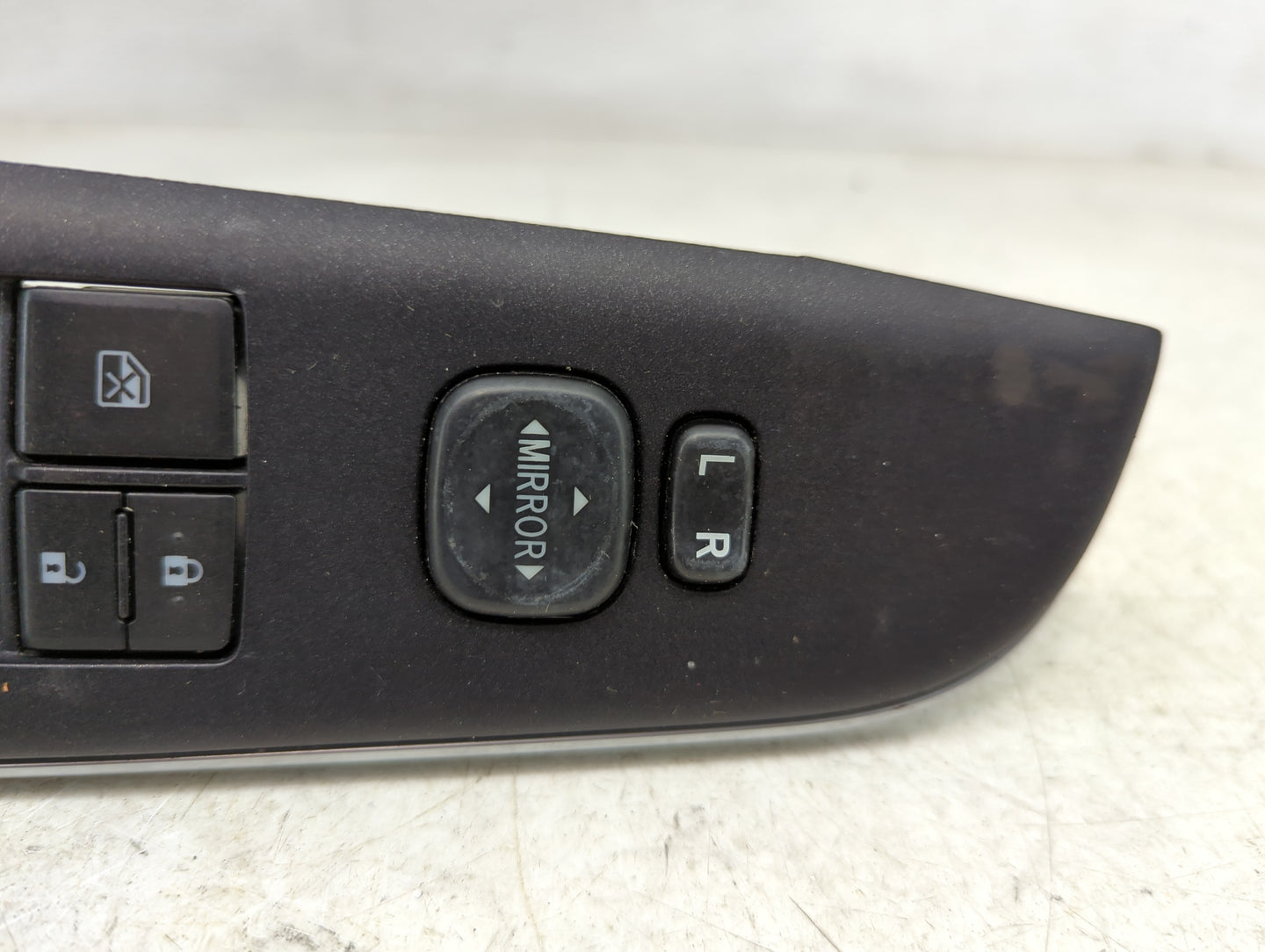 2015-2017 Toyota Camry Master Power Window Switch Replacement Driver Side Left P/N:84820-06120 Fits Fits 2015 2016 2017 OEM 