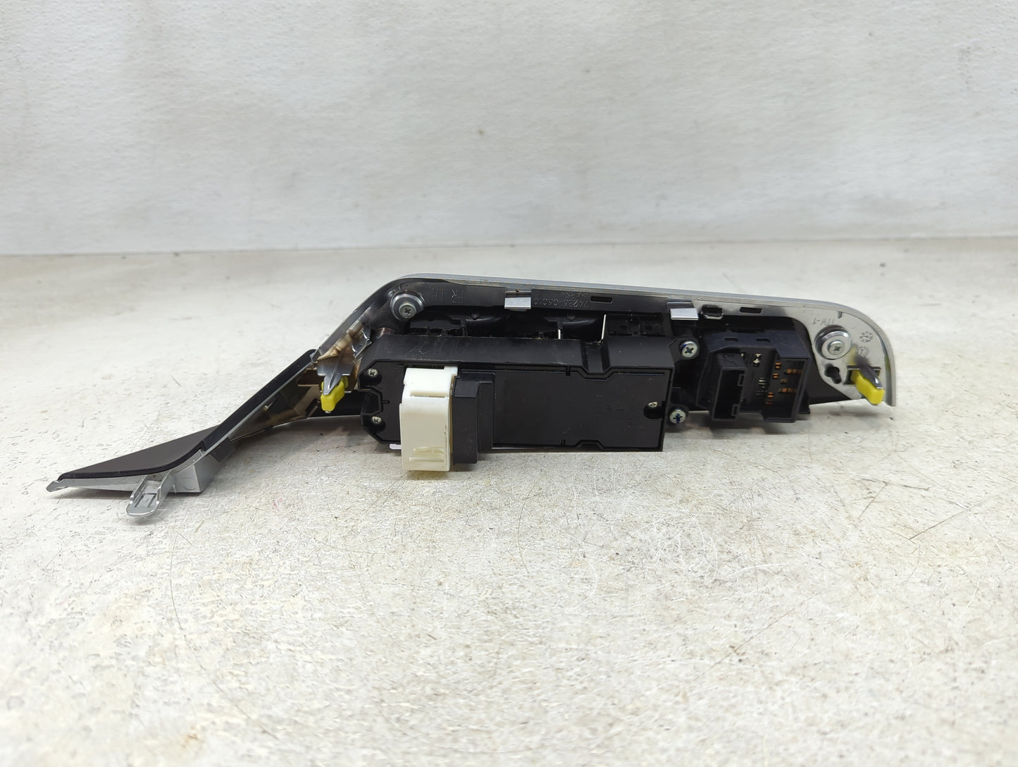 2015-2017 Toyota Camry Master Power Window Switch Replacement Driver Side Left P/N:84820-06120 Fits Fits 2015 2016 2017 OEM 