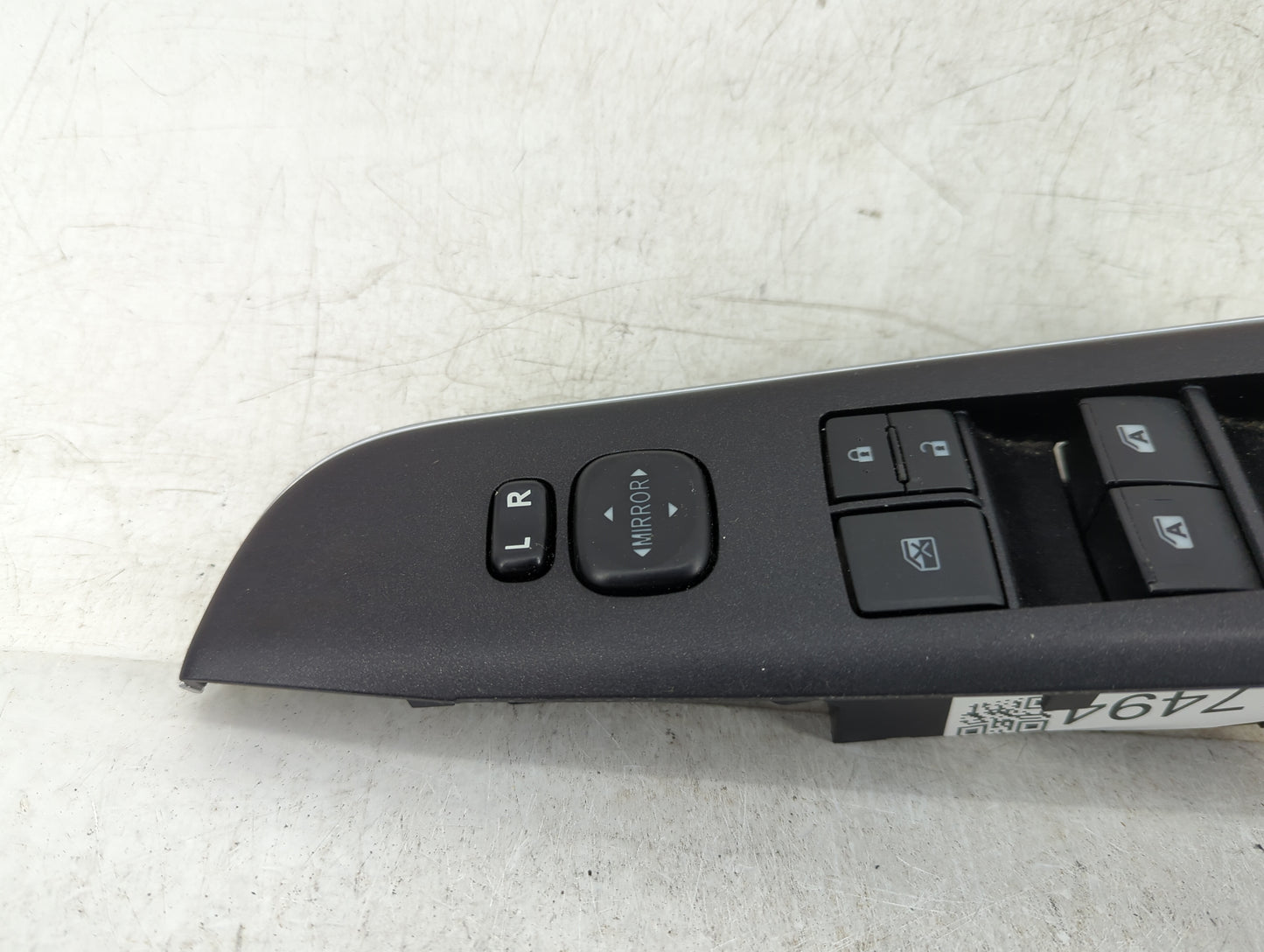 2015-2017 Toyota Camry Master Power Window Switch Replacement Driver Side Left Fits Fits 2015 2016 2017 OEM Used Auto Parts 