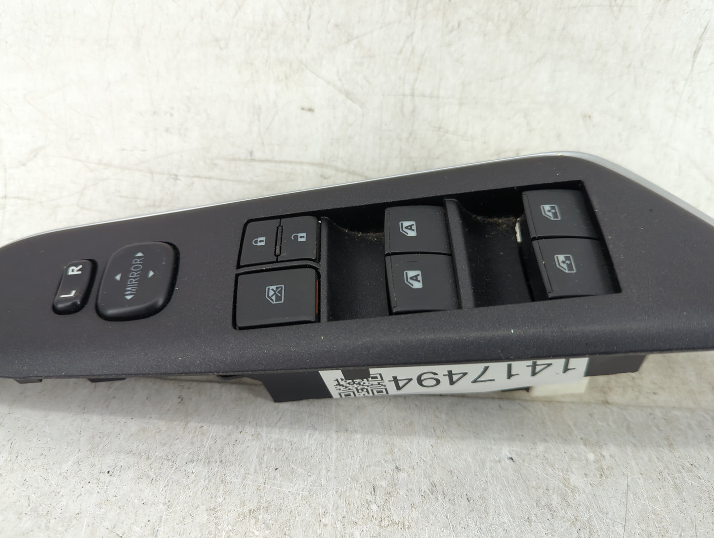 2015-2017 Toyota Camry Master Power Window Switch Replacement Driver Side Left Fits Fits 2015 2016 2017 OEM Used Auto Parts 