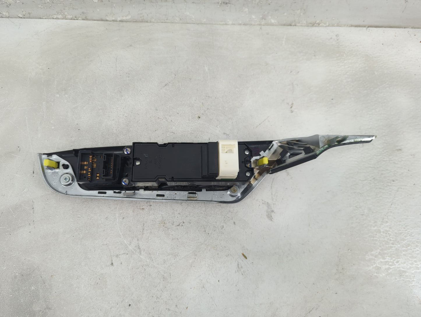 2015-2017 Toyota Camry Master Power Window Switch Replacement Driver Side Left P/N:84820-06120 Fits Fits 2015 2016 2017 OEM 