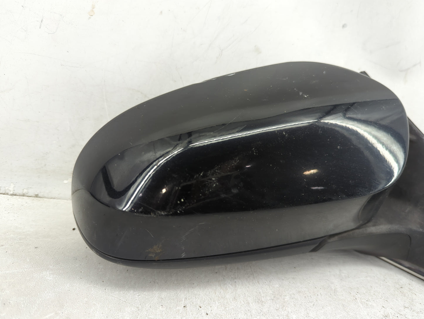 2015-2017 Toyota Camry Passenger Side View Mirror - Right Door Mirror OEM Used - Oemusedautoparts1.com