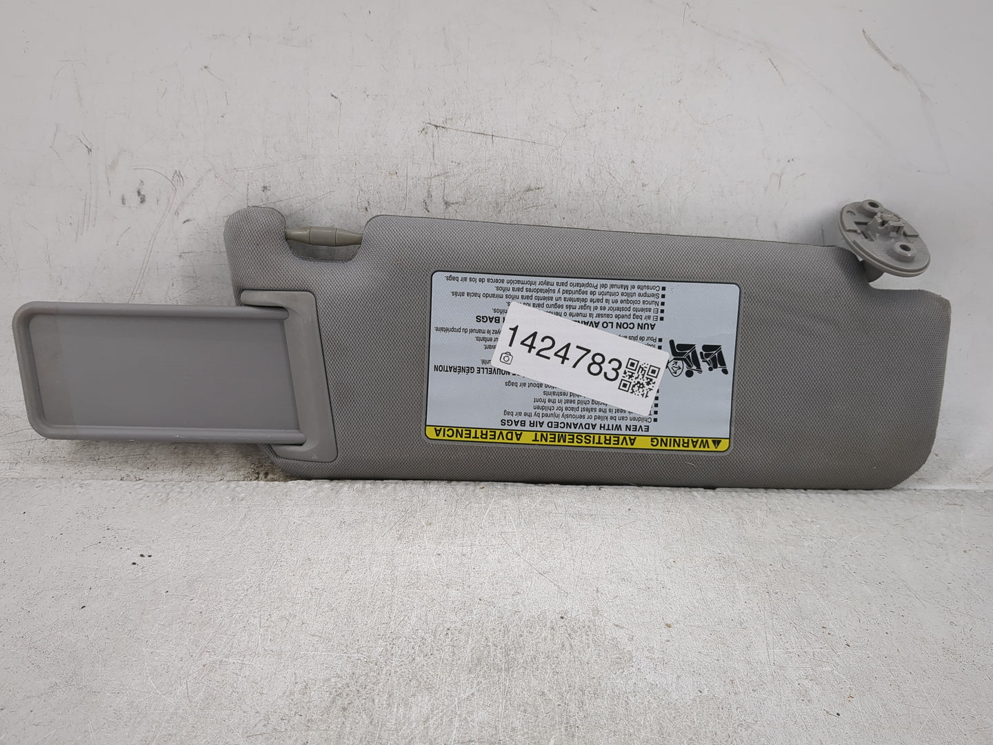 2012-2017 Toyota Camry Sun Visor Shade Replacement Driver Left Mirror Fits Fits 2012 2013 2014 2015 2016 2017 OEM Used Auto 