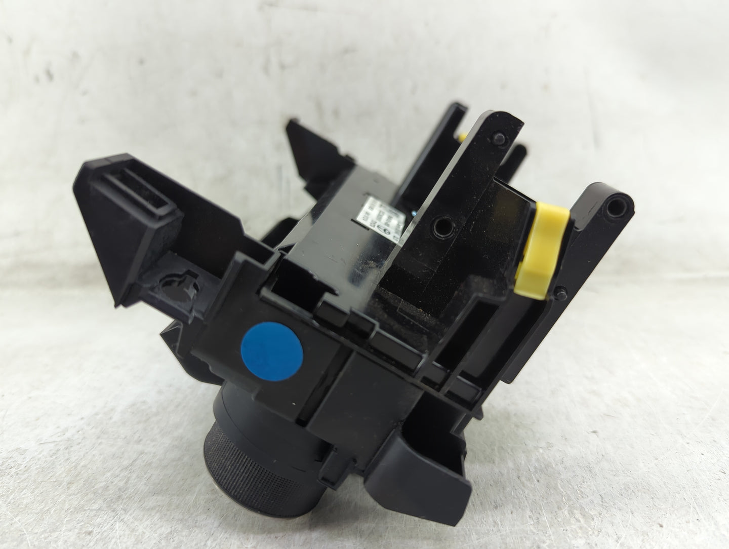 2015-2017 Toyota Camry Climate Control Module Temperature AC/Heater Replacement P/N:55900-06320 Fits Fits 2015 2016 2017 OEM