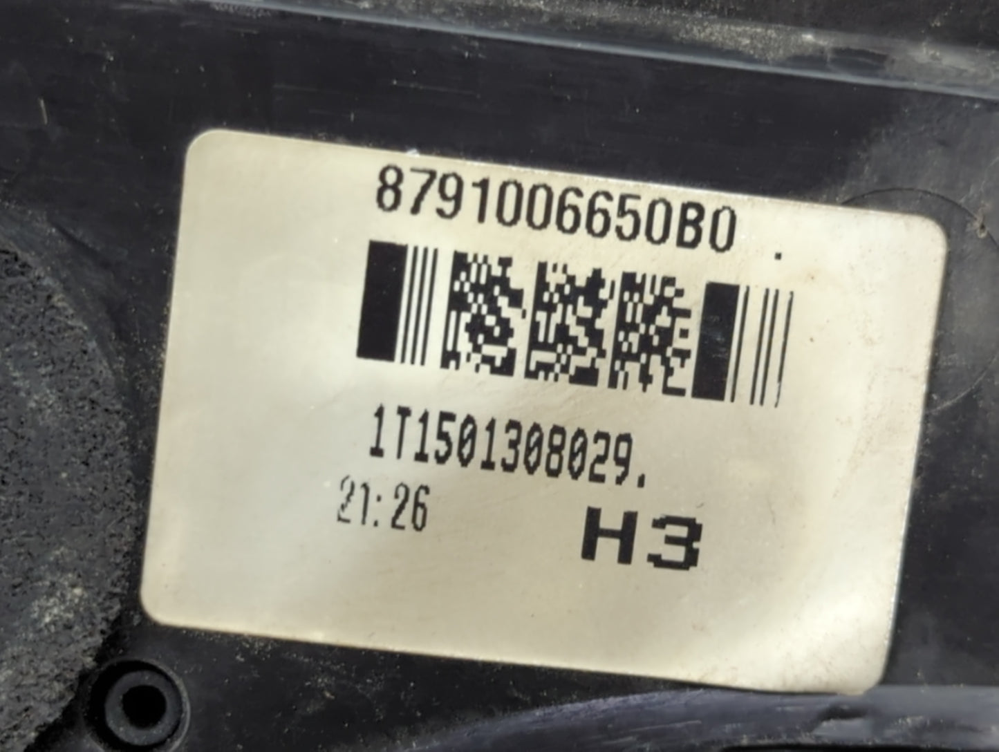 2015-2017 Toyota Camry Passenger Side View Mirror - Right Door Mirror OEM Used - Oemusedautoparts1.com