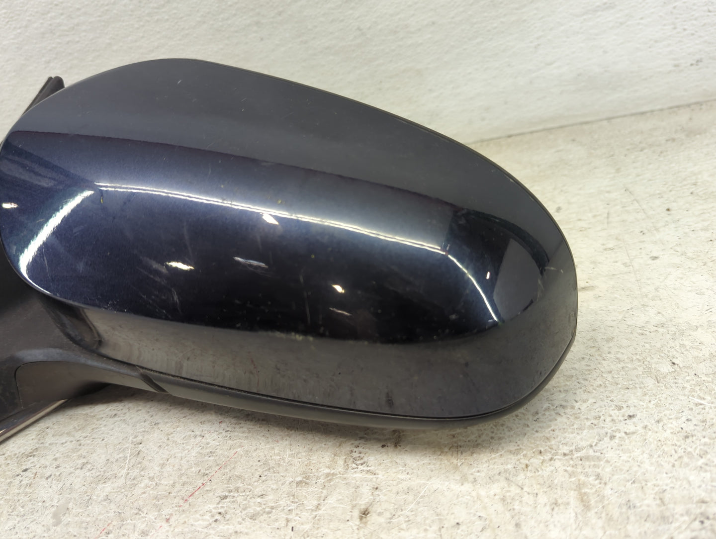 2015-2017 Toyota Camry Driver Side View Mirror - Left Door Mirror OEM Used - Oemusedautoparts1.com