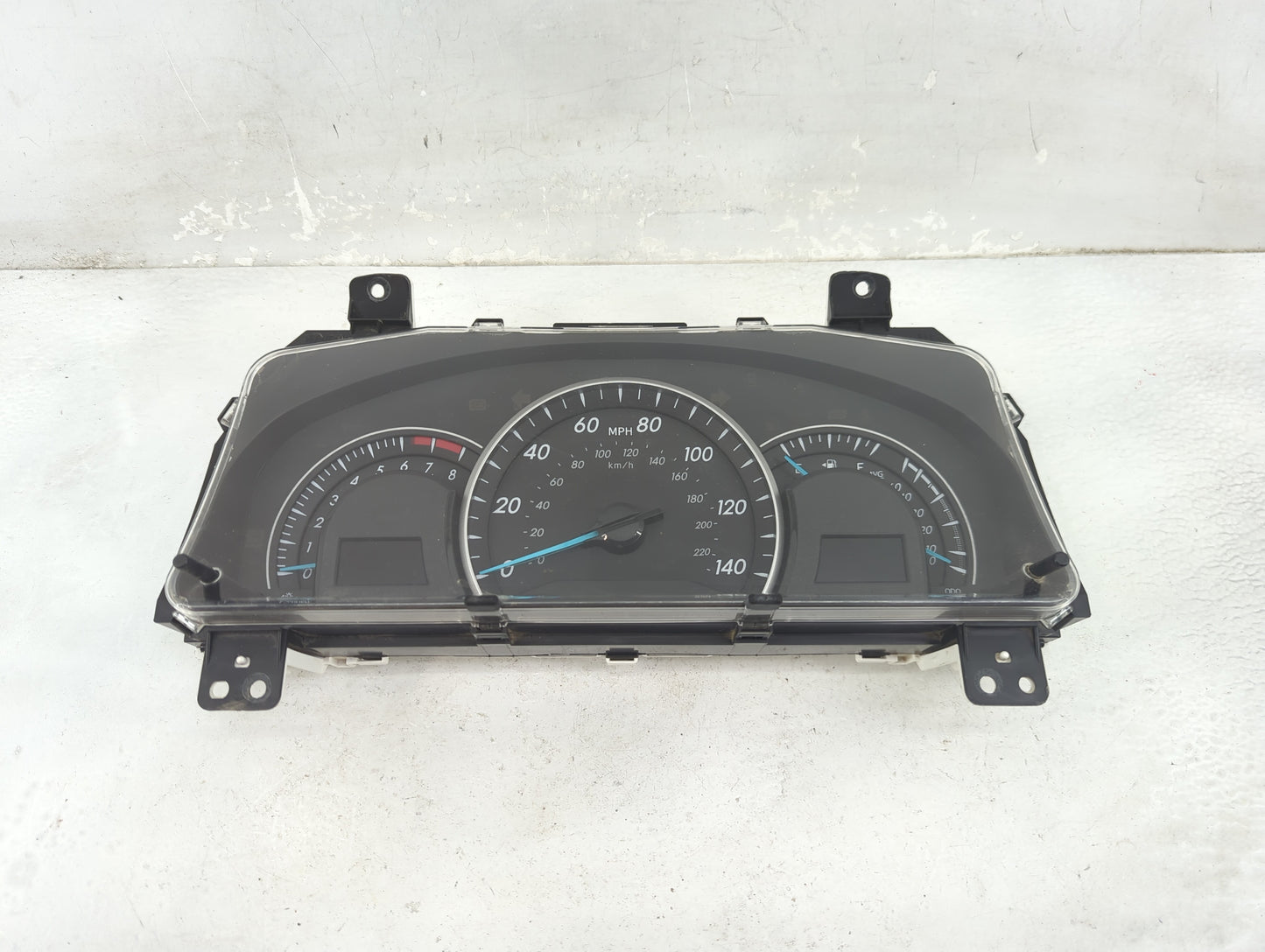 2015-2017 Toyota Camry Instrument Cluster Speedometer Gauges P/N:83800-0X790-00 TN157560-8853 Fits Fits 2015 2016 2017 OEM U