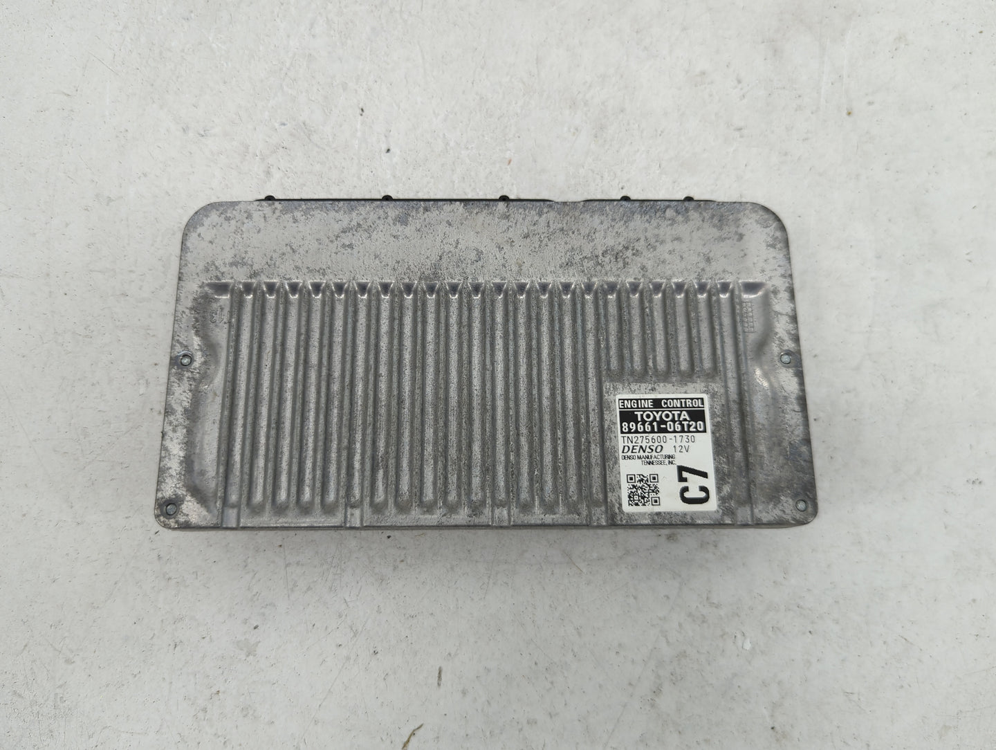 2015 Toyota Camry PCM Engine Control Computer ECU ECM PCU OEM P/N:89661-06T20 TN275600-1730 Fits OEM Used Auto Parts - Oemus
