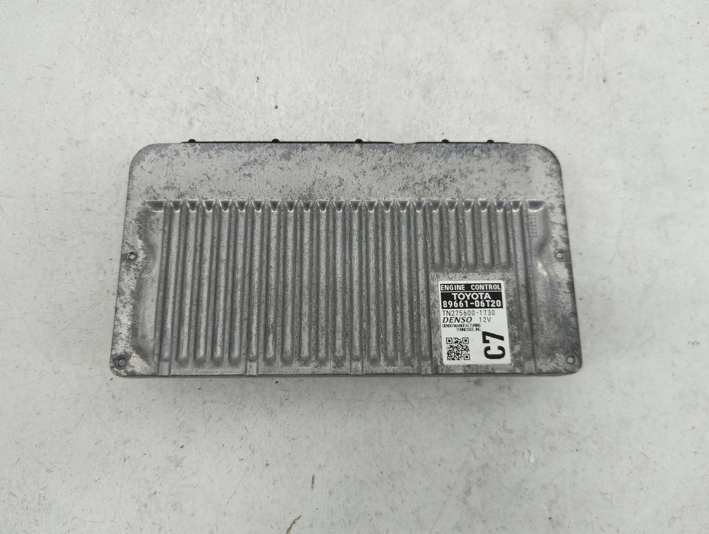 2015 Toyota Camry PCM Engine Control Computer ECU ECM PCU OEM P/N:89661-06T20 TN275600-1730 Fits OEM Used Auto Parts - Oemus