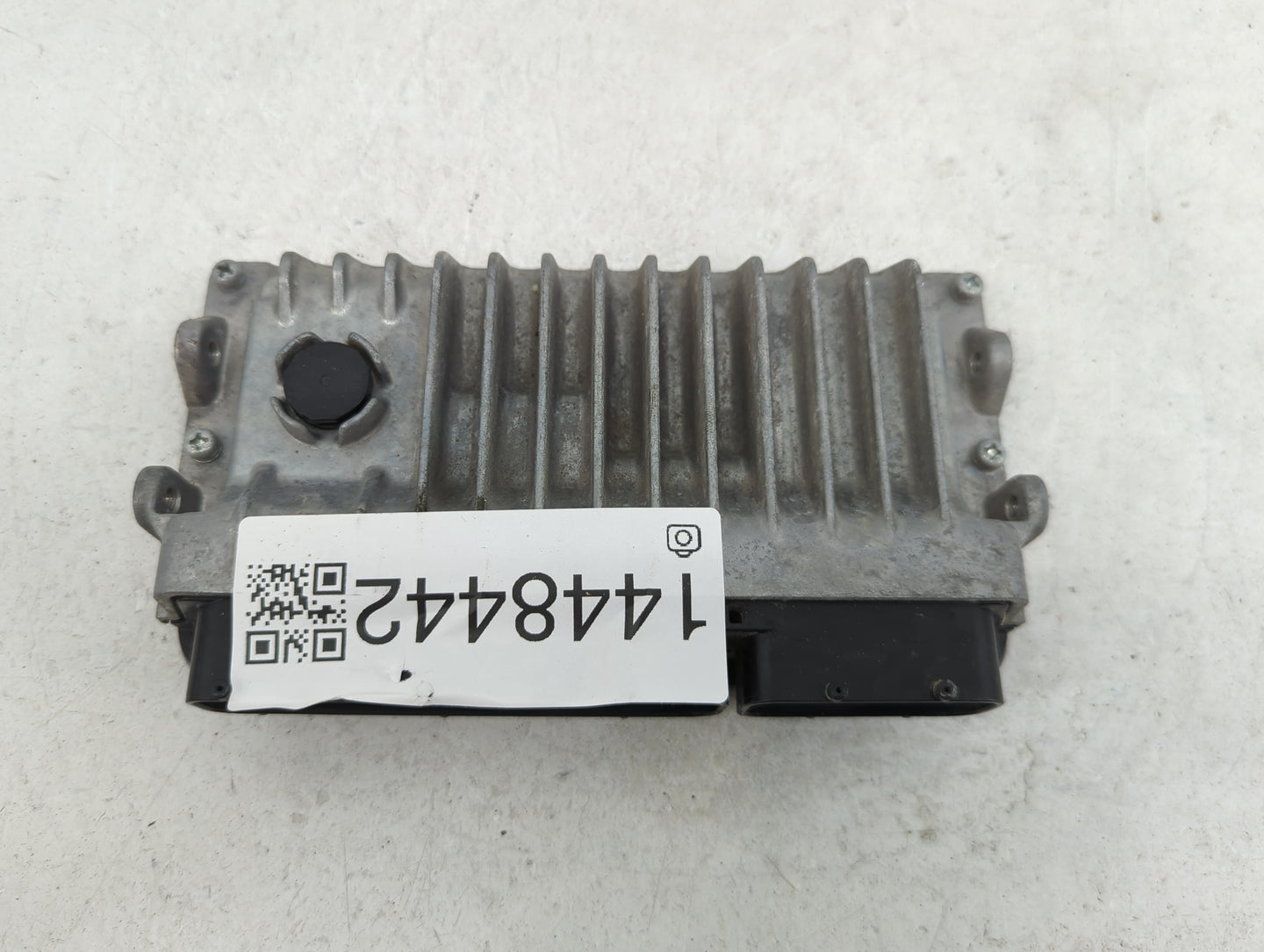 2015 Toyota Camry PCM Engine Control Computer ECU ECM PCU OEM P/N:89661-06T20 TN275600-1730 Fits OEM Used Auto Parts - Oemus