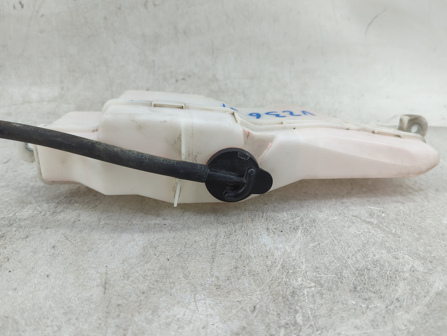 2012-2017 Toyota Camry Radiator Coolant Overflow Expansion Tank Bottle 1459933 - Oemusedautoparts1.com