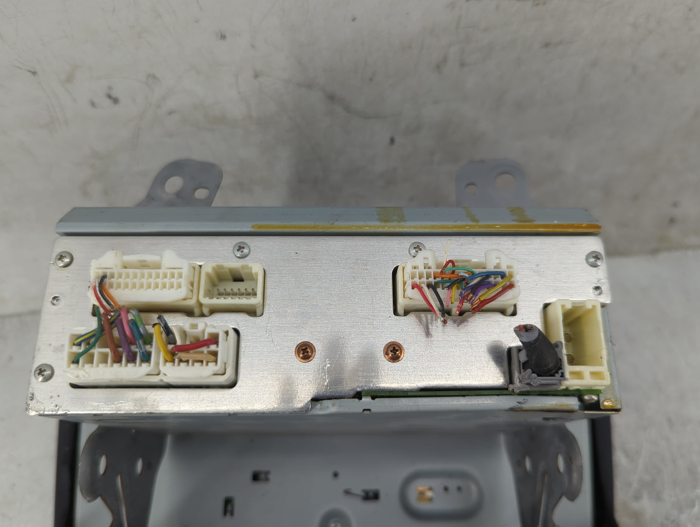 2015 Toyota Camry Radio AM FM Cd Player Receiver Replacement P/N:86140-06370 CVH-3348 Fits OEM Used Auto Parts - Oemusedauto