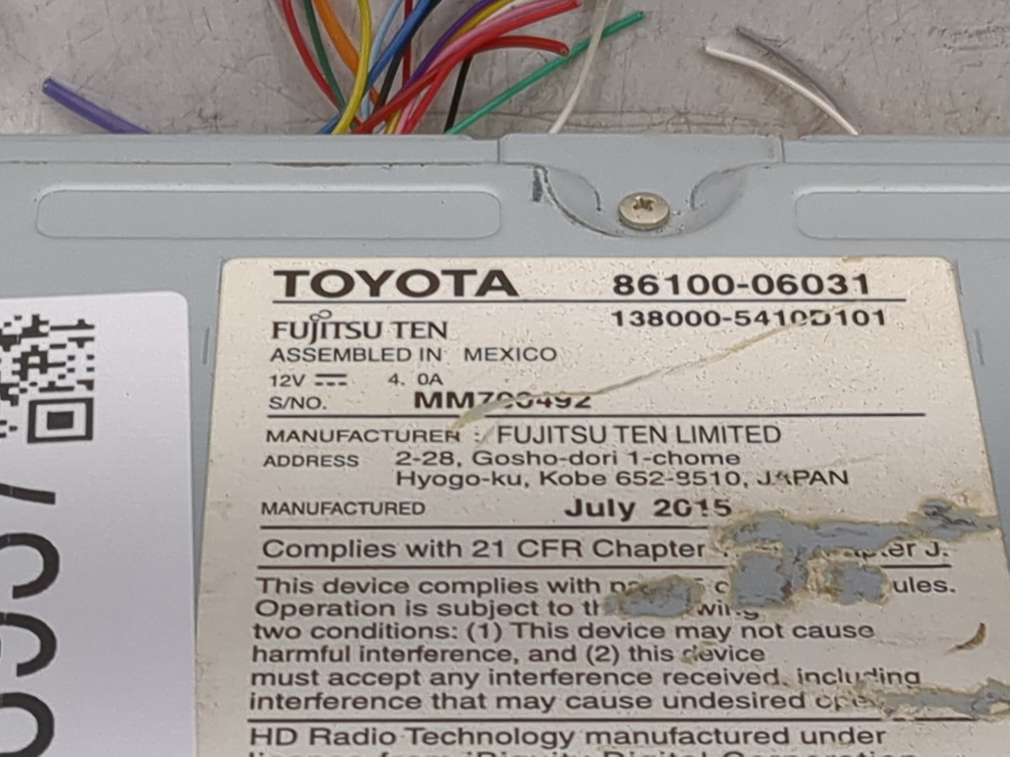 2015 Toyota Camry Radio AM FM Cd Player Receiver Replacement P/N:86100-06031 138000-54100101 Fits OEM Used Auto Parts - Oemu
