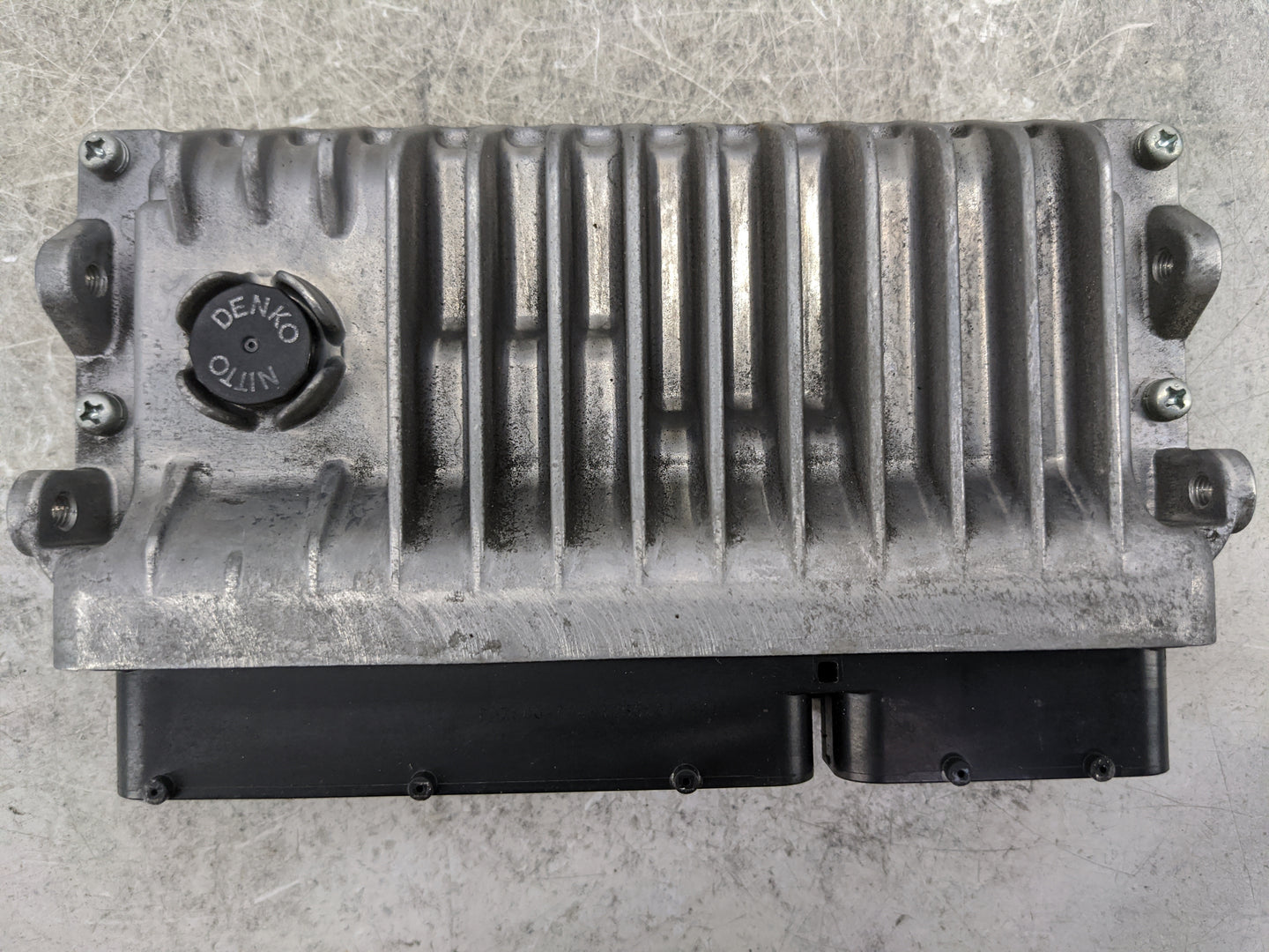 2015 Toyota Camry PCM Engine Control Computer ECU ECM PCU OEM P/N:89661-06T21 TN275600-7290 Fits OEM Used Auto Parts - Oemus