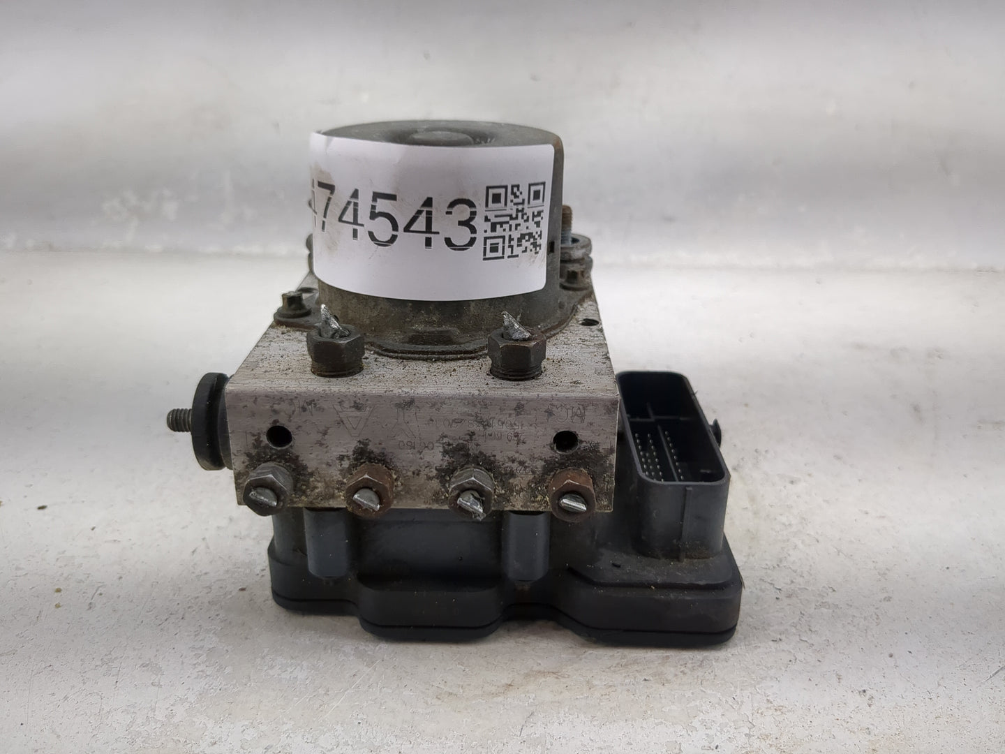 2015-2017 Toyota Camry ABS Pump Control Module Replacement P/N:44540-06180 269664, 150513 Fits Fits 2015 2016 2017 OEM Used 