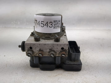 2015-2017 Toyota Camry ABS Pump Control Module Replacement P/N:44540-06180 269664, 150513 Fits Fits 2015 2016 2017 OEM Used 
