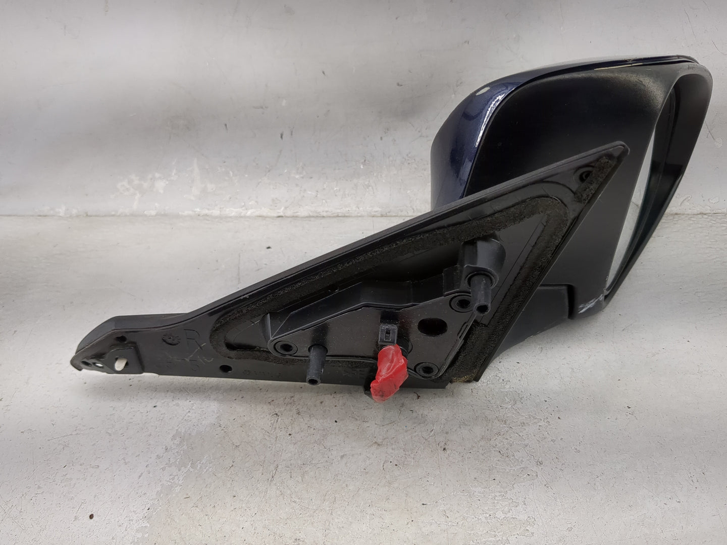 2015-2017 Toyota Camry Passenger Side View Mirror - Right Door Mirror OEM Used - Oemusedautoparts1.com