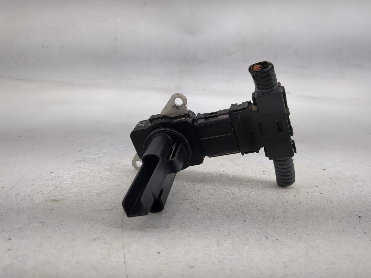 2012-2017 Toyota Camry Mass Air Flow Meter Maf 1486626 - Oemusedautoparts1.com