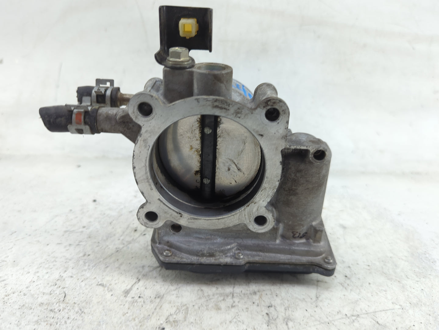 2010-2017 Toyota Camry Throttle Body P/N:22030-0V010 Fits Fits 2009 2010 2011 2012 2013 2014 2015 2016 2017 2018 2019 OEM Us