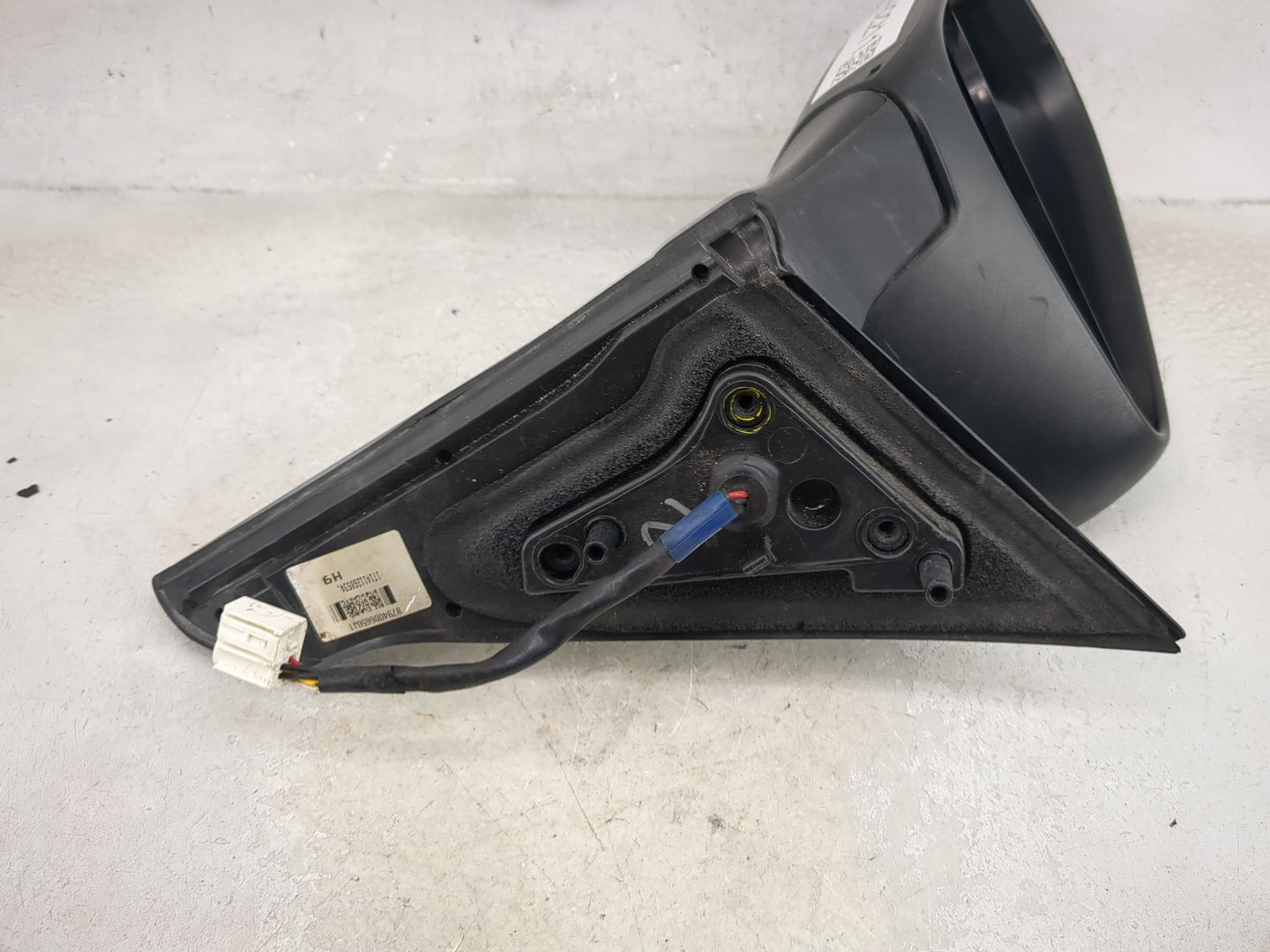 2015-2017 Toyota Camry Driver Side View Mirror - Left Door Mirror OEM Used - Oemusedautoparts1.com