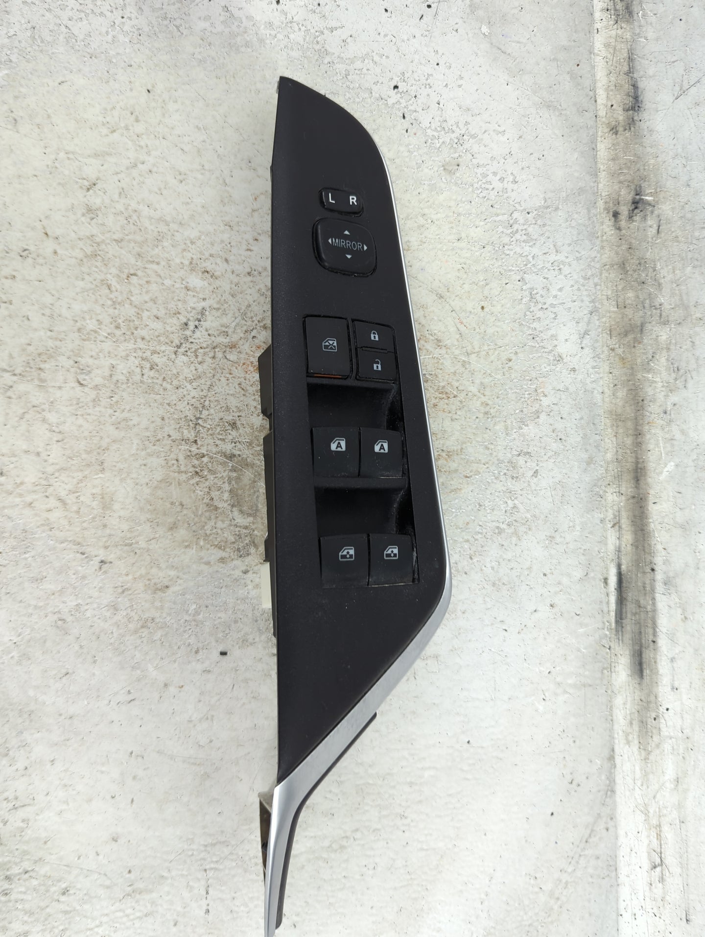 2015-2017 Toyota Camry Master Power Window Switch Replacement Driver Side Left Fits Fits 2015 2016 2017 OEM Used Auto Parts 