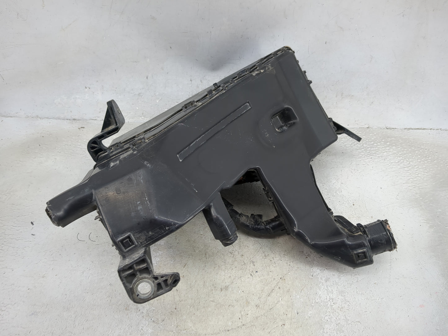 2012-2017 Toyota Camry Fusebox Fuse Box Panel Relay Module P/N:82720-33300A 82662-06170 Fits Fits 2012 2013 2014 2015 2016 2