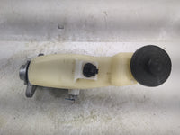 2014-2017 Toyota Camry Brake Master Cylinder 1497004 - Oemusedautoparts1.com