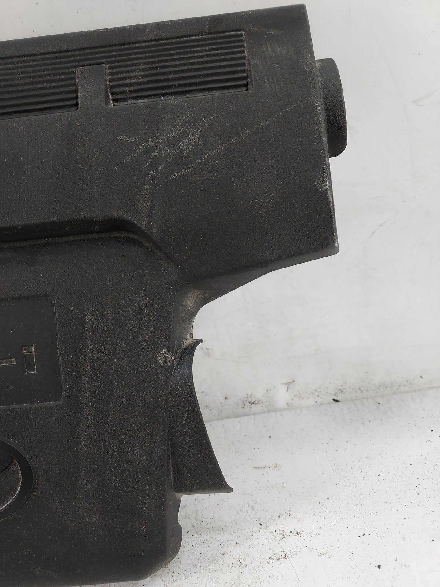 2015 Toyota Camry Engine Cover 1497120 - Oemusedautoparts1.com