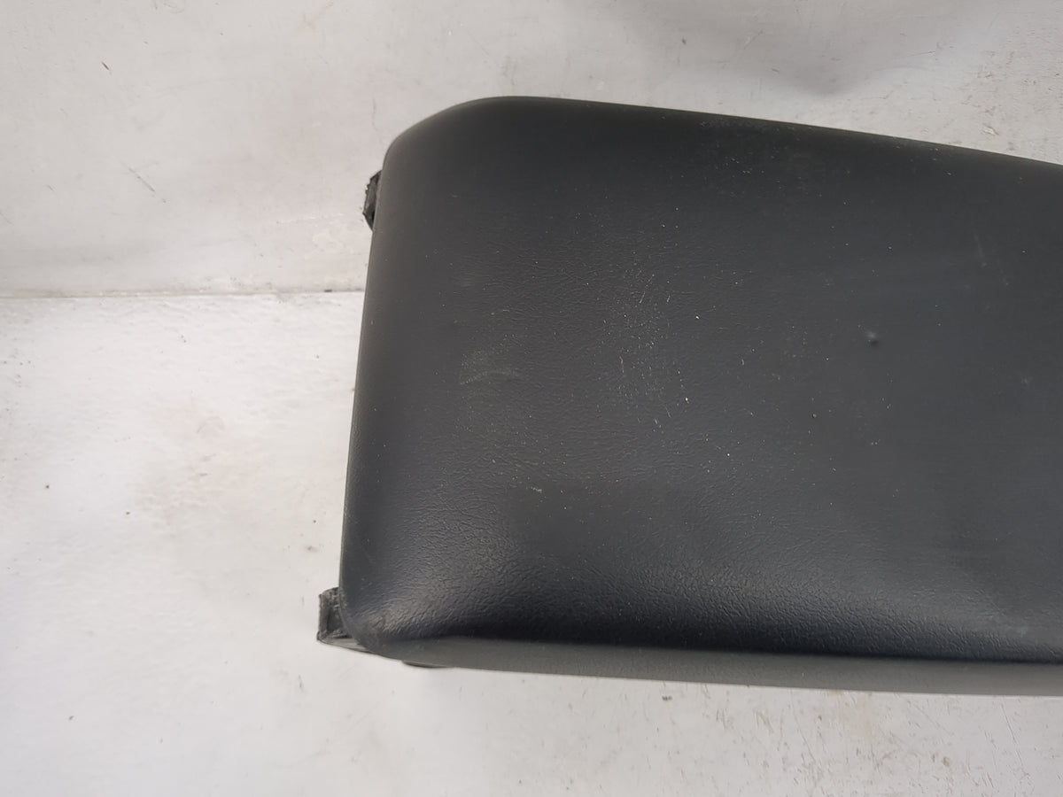 2015 Toyota Camry Center Console Armrest Cover Lid P/N:A1 M0 Fits OEM Used Auto Parts - Oemusedautoparts1.com