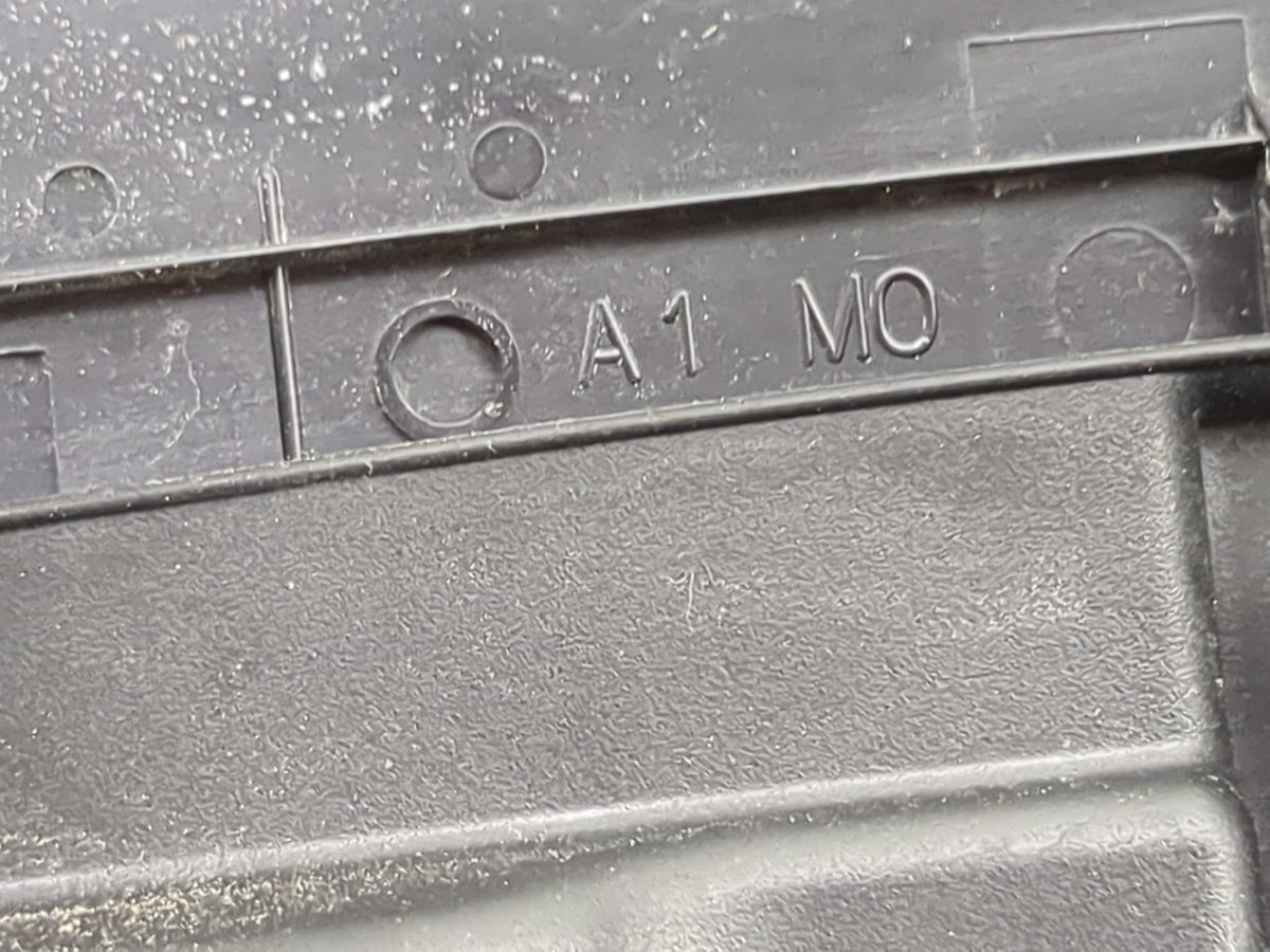 2015 Toyota Camry Center Console Armrest Cover Lid P/N:A1 M0 Fits OEM Used Auto Parts - Oemusedautoparts1.com