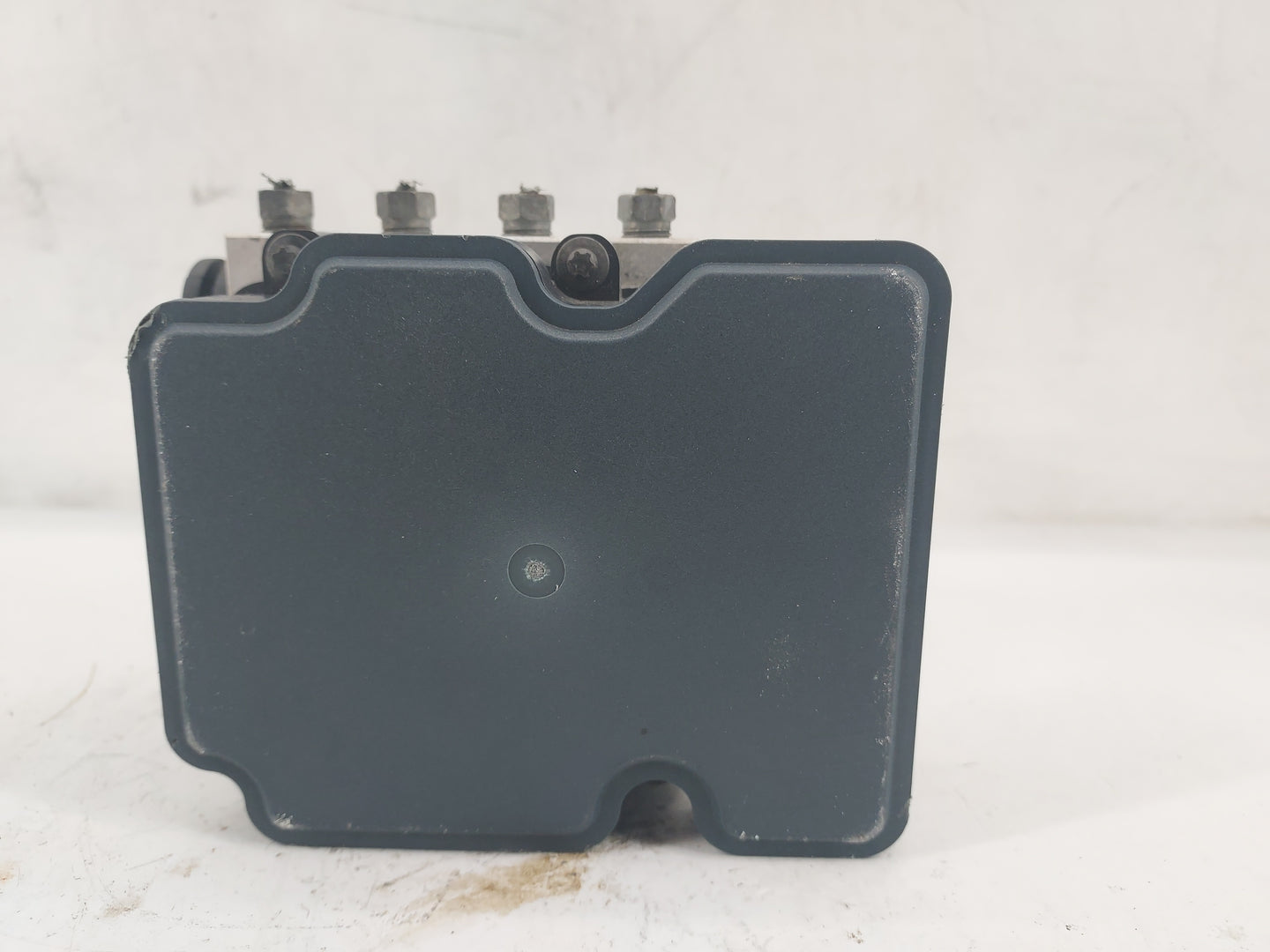 2015-2017 Toyota Camry ABS Pump Control Module Replacement P/N:0265956211 0265243028, 2265106527 Fits Fits 2015 2016 2017 OE