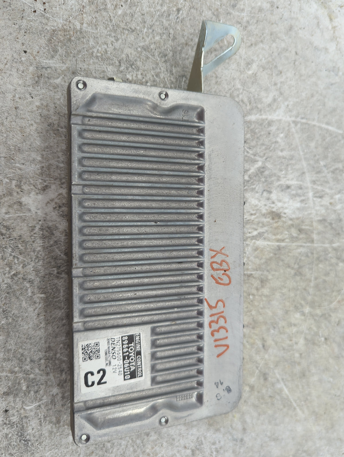 2015 Toyota Camry PCM Engine Control Computer ECU ECM PCU OEM P/N:89661-06U10 TN275600-2540 Fits OEM Used Auto Parts - Oemus