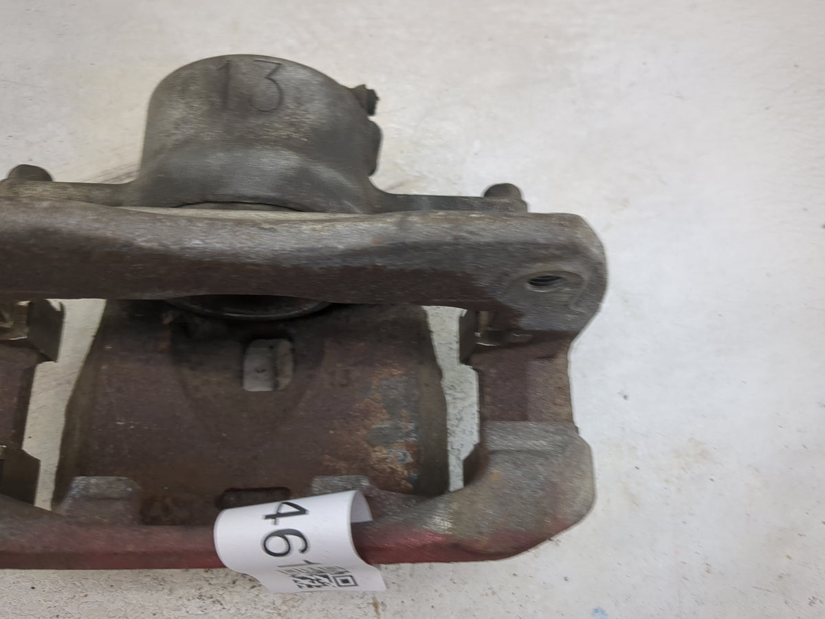 2015 Toyota Camry Rear Passenger Right Brake Caliper - Oemusedautoparts1.com
