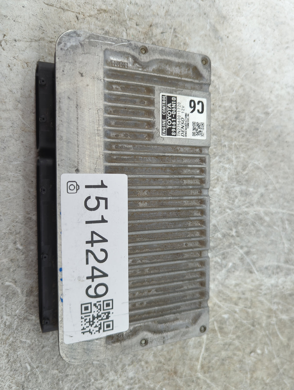 2015 Toyota Camry PCM Engine Control Computer ECU ECM PCU OEM P/N:89661-06N10 TN275600-1720 Fits OEM Used Auto Parts - Oemus