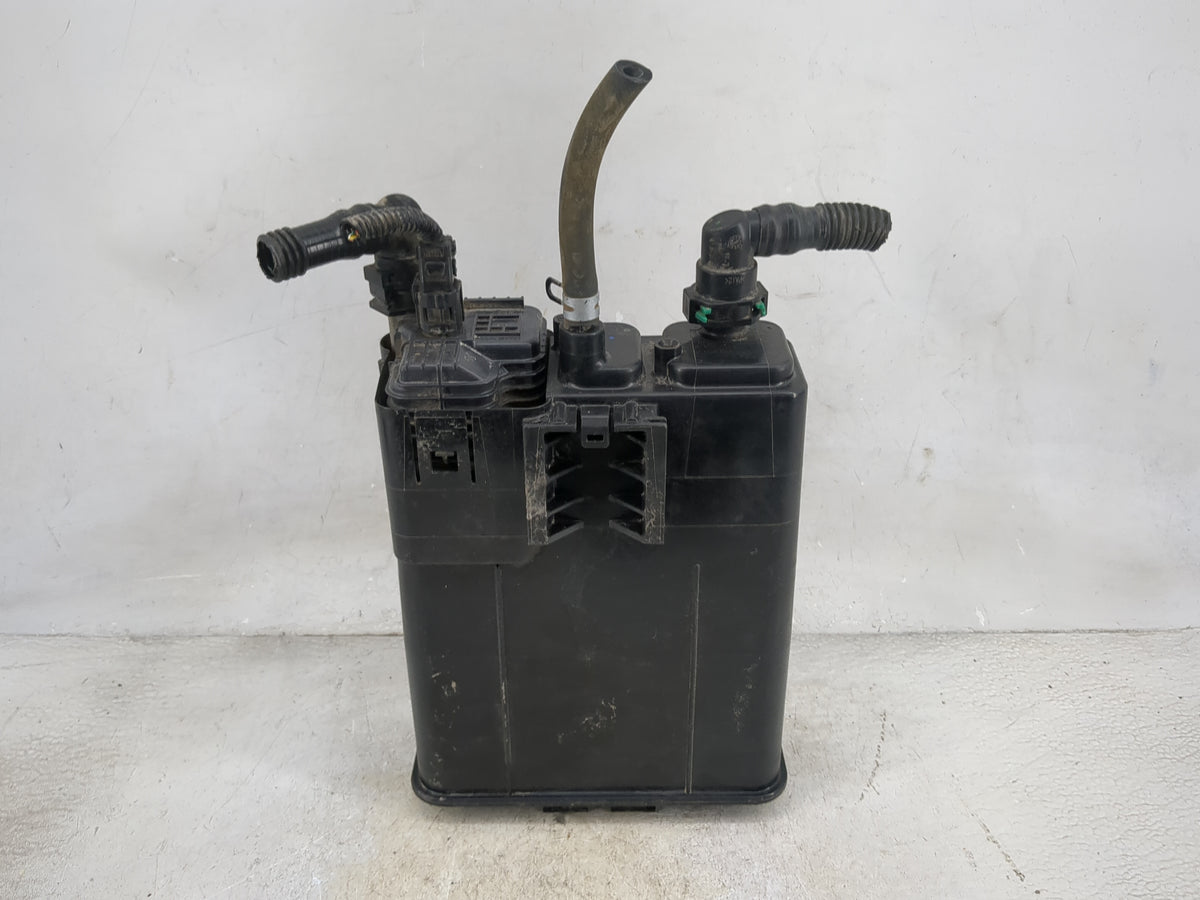 2015 Toyota Camry Fuel Vapor Charcoal Canister 1515804 - Oemusedautoparts1.com