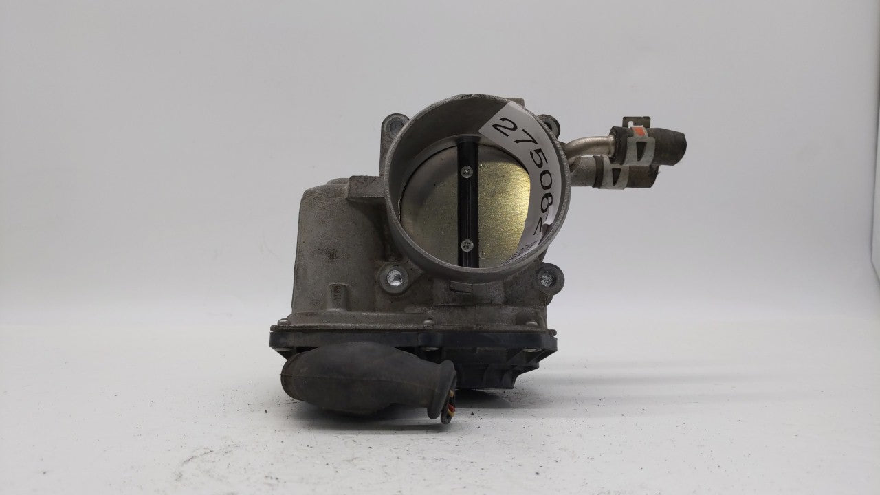 2010-2017 Toyota Camry Throttle Body P/N:22030-0V010 Fits Fits 2009 2010 2011 2012 2013 2014 2015 2016 2017 2018 OEM Used Au