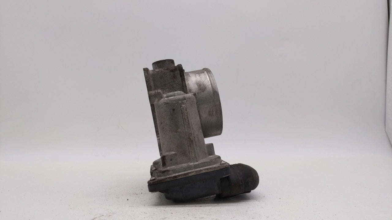 2010-2017 Toyota Camry Throttle Body P/N:22030-0V010 Fits Fits 2009 2010 2011 2012 2013 2014 2015 2016 2017 2018 OEM Used Au
