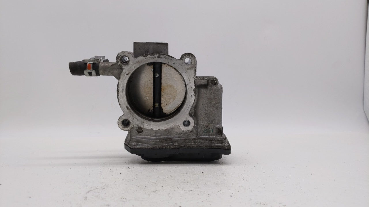 2010-2017 Toyota Camry Throttle Body P/N:22030-0V010 Fits Fits 2009 2010 2011 2012 2013 2014 2015 2016 2017 2018 OEM Used Au