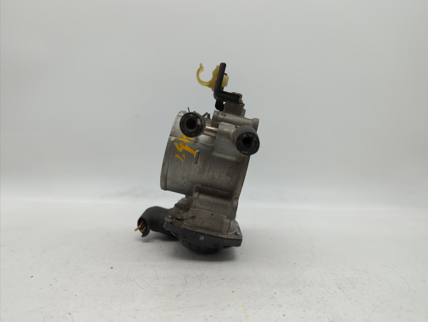 2010-2017 Toyota Camry Throttle Body P/N:22030-36010 22030-0V010 Fits Fits 2009 2010 2011 2012 2013 2014 2015 2016 2017 2018