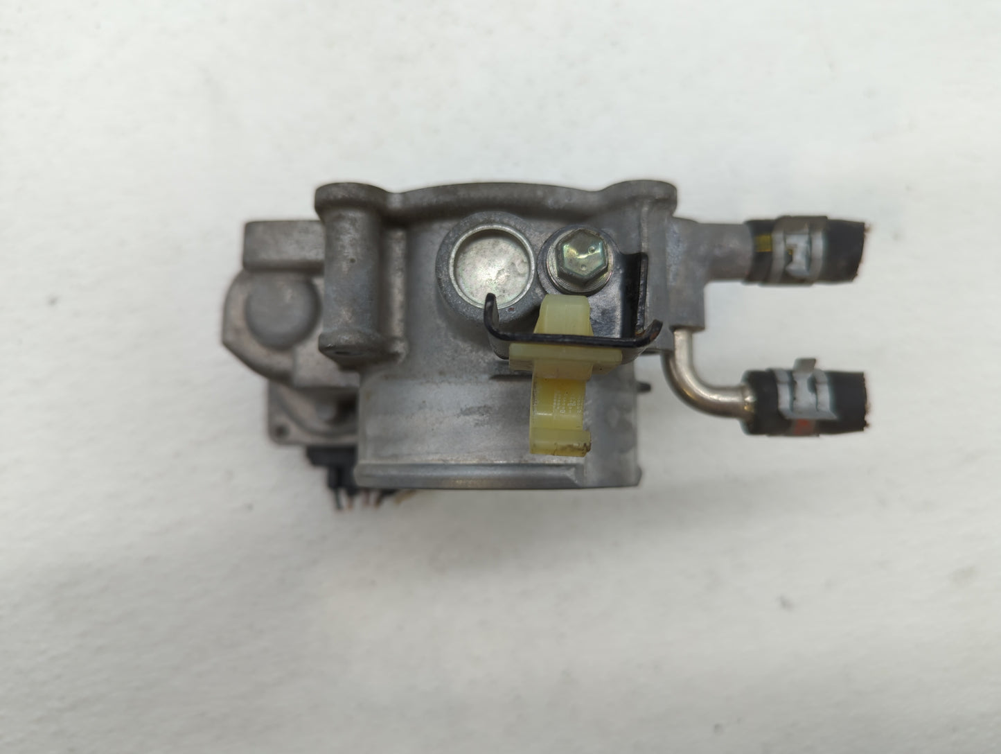 2010-2017 Toyota Camry Throttle Body P/N:22030-36010 22030-0V010 Fits Fits 2009 2010 2011 2012 2013 2014 2015 2016 2017 2018