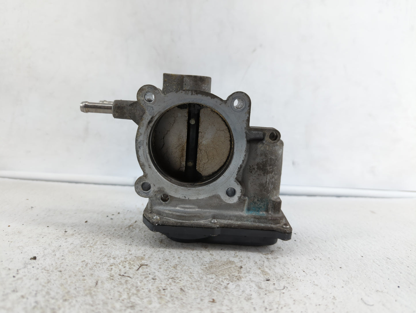 2010-2017 Toyota Camry Throttle Body P/N:22030-36010 22030-0V010 Fits Fits 2009 2010 2011 2012 2013 2014 2015 2016 2017 2018