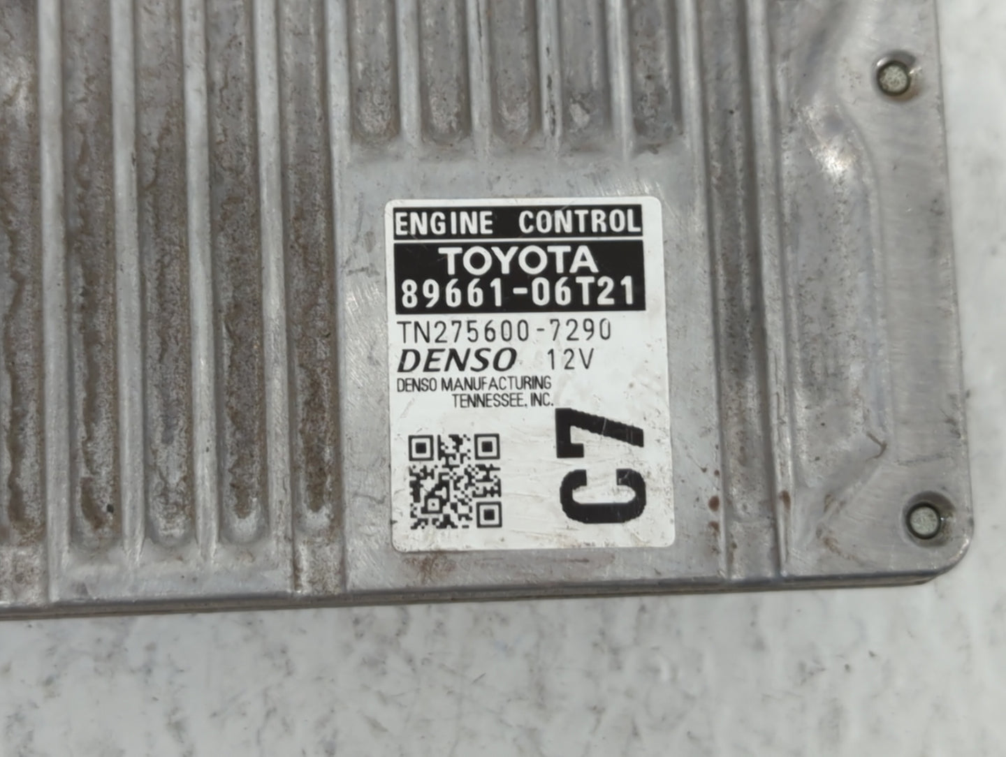 2015 Toyota Camry PCM Engine Control Computer ECU ECM PCU OEM P/N:89661-06T21 89661-06T20 Fits OEM Used Auto Parts - Oemused