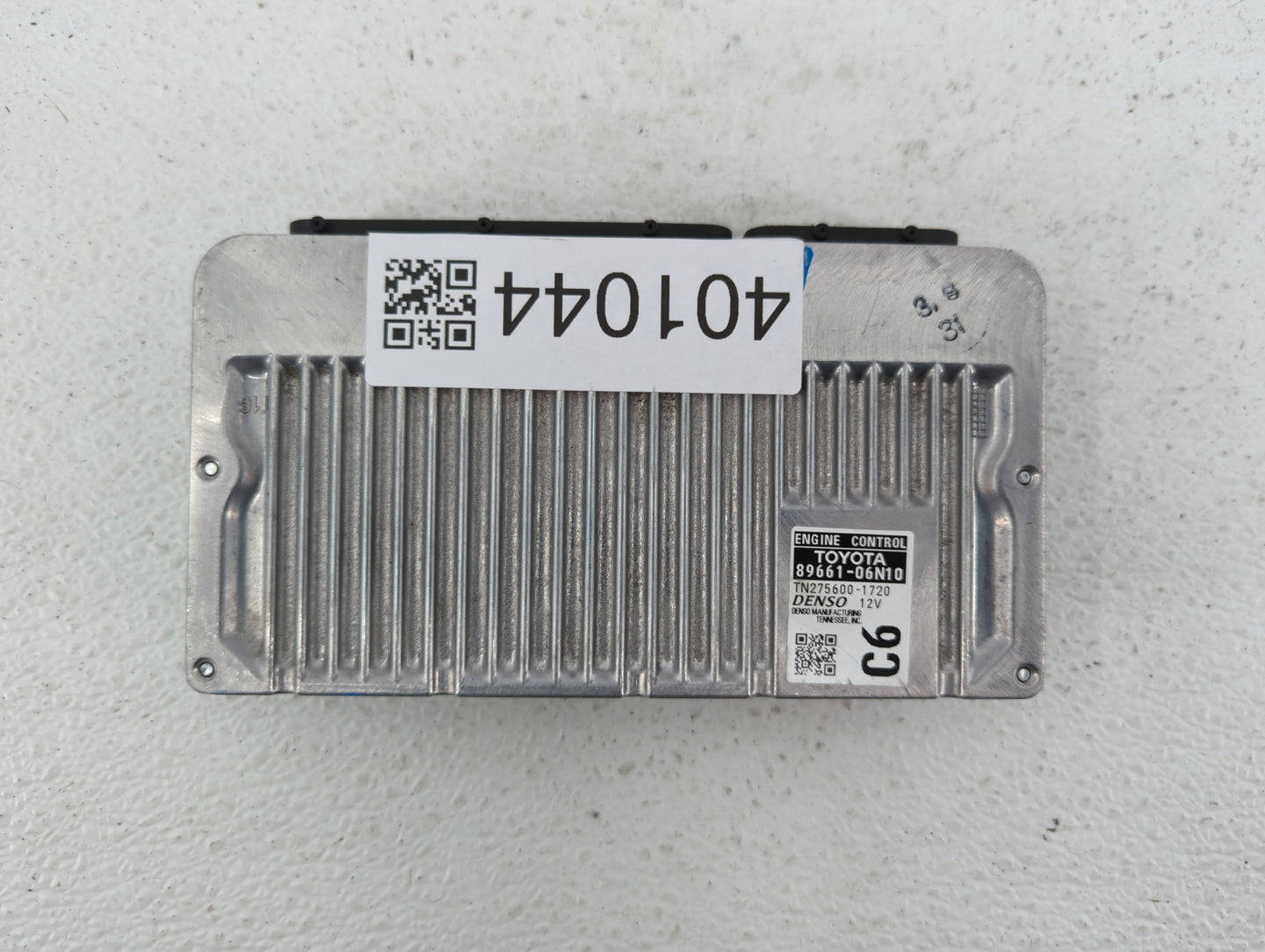 2015 Toyota Camry PCM Engine Control Computer ECU ECM PCU OEM P/N:89661-06N10 89661-06N11 Fits OEM Used Auto Parts - Oemused