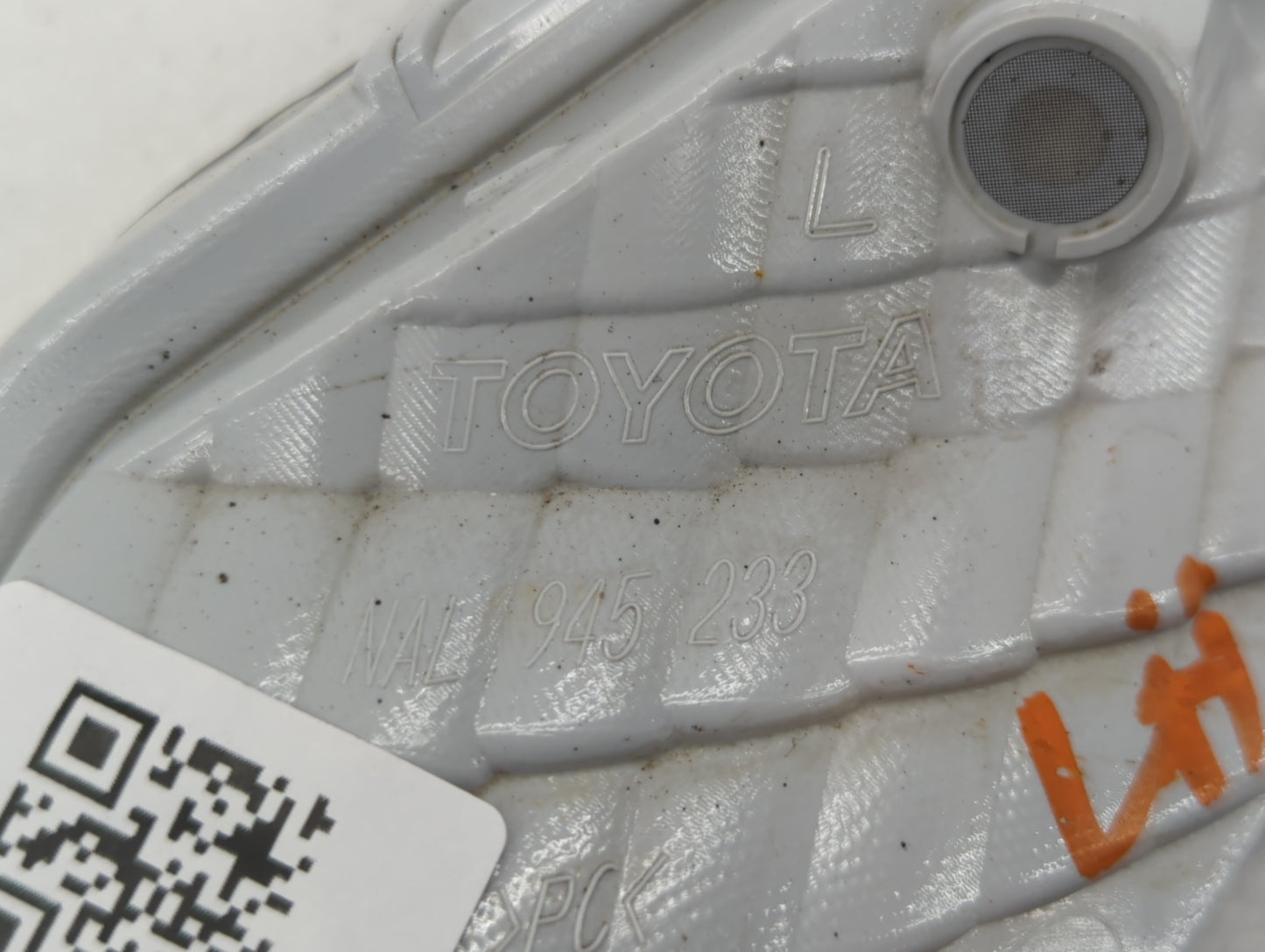2015-2017 Toyota Camry Passenger Right Oem Fog Light Lamp - Oemusedautoparts1.com