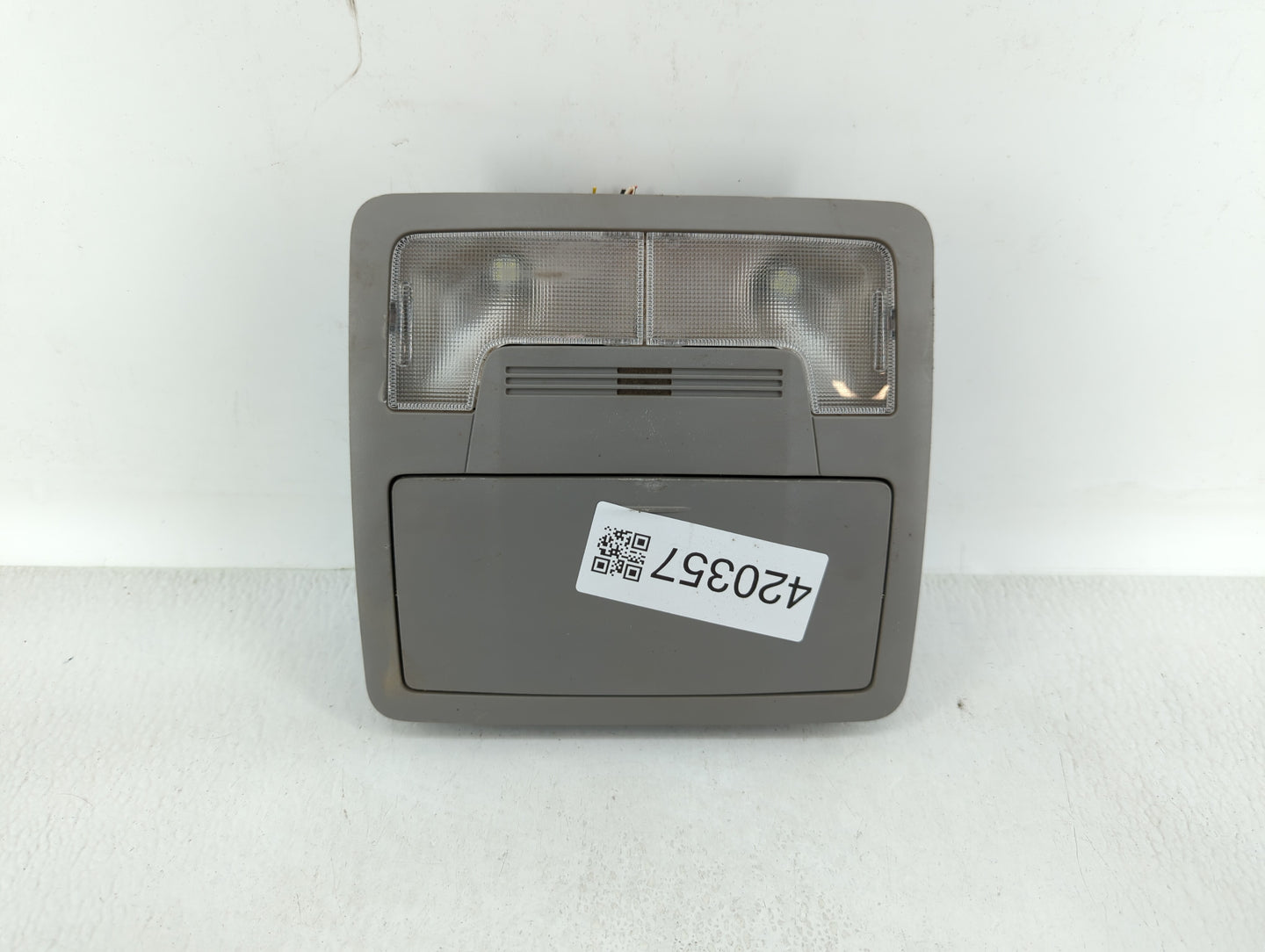 2015 Toyota Camry Overhead Roof Console - Oemusedautoparts1.com