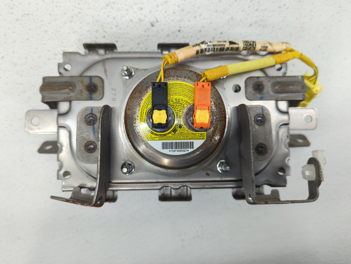 2015-2017 Toyota Camry Air Bag Passenger Right Dashboard Oem - Oemusedautoparts1.com