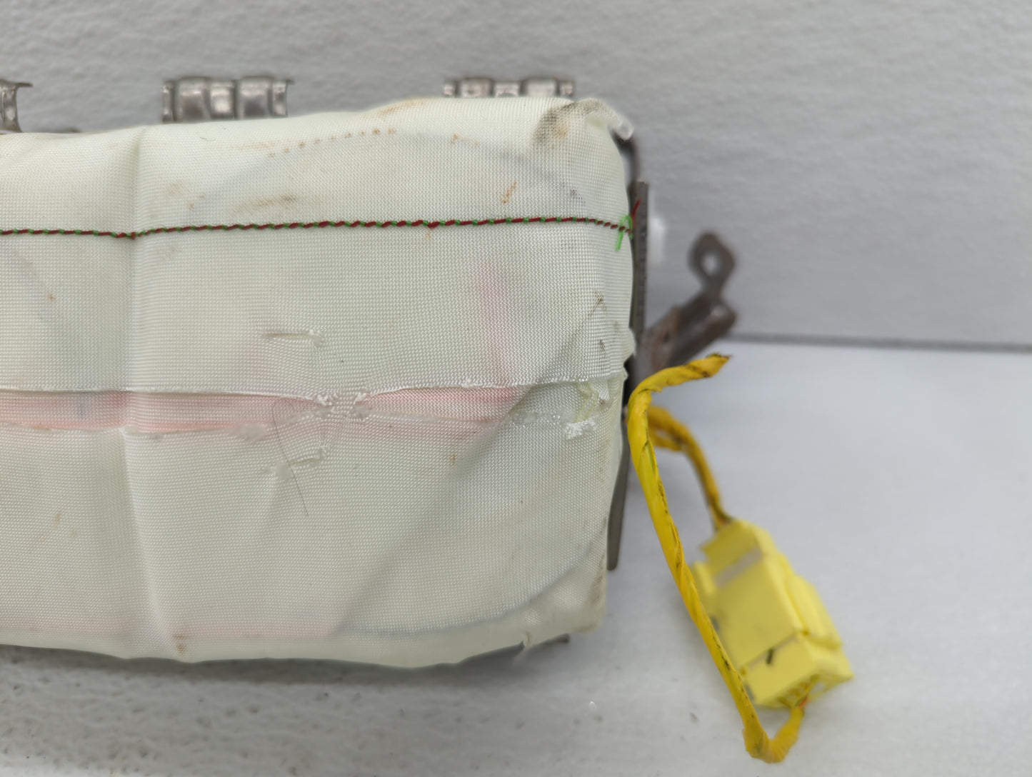 2015-2017 Toyota Camry Air Bag Passenger Right Dashboard Oem - Oemusedautoparts1.com