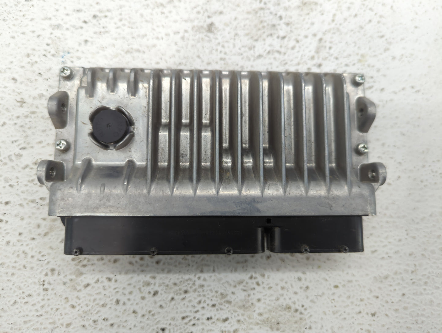 2015 Toyota Camry PCM Engine Control Computer ECU ECM PCU OEM P/N:89661-06N10 89661-06N11 Fits OEM Used Auto Parts - Oemused