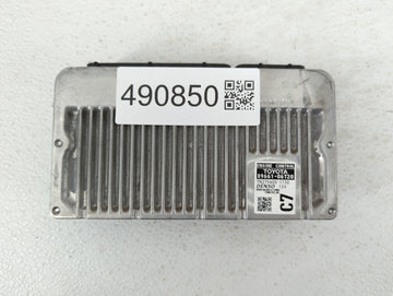 2015 Toyota Camry PCM Engine Control Computer ECU ECM PCU OEM P/N:89661-06T20 89661-06T21 Fits OEM Used Auto Parts - Oemused
