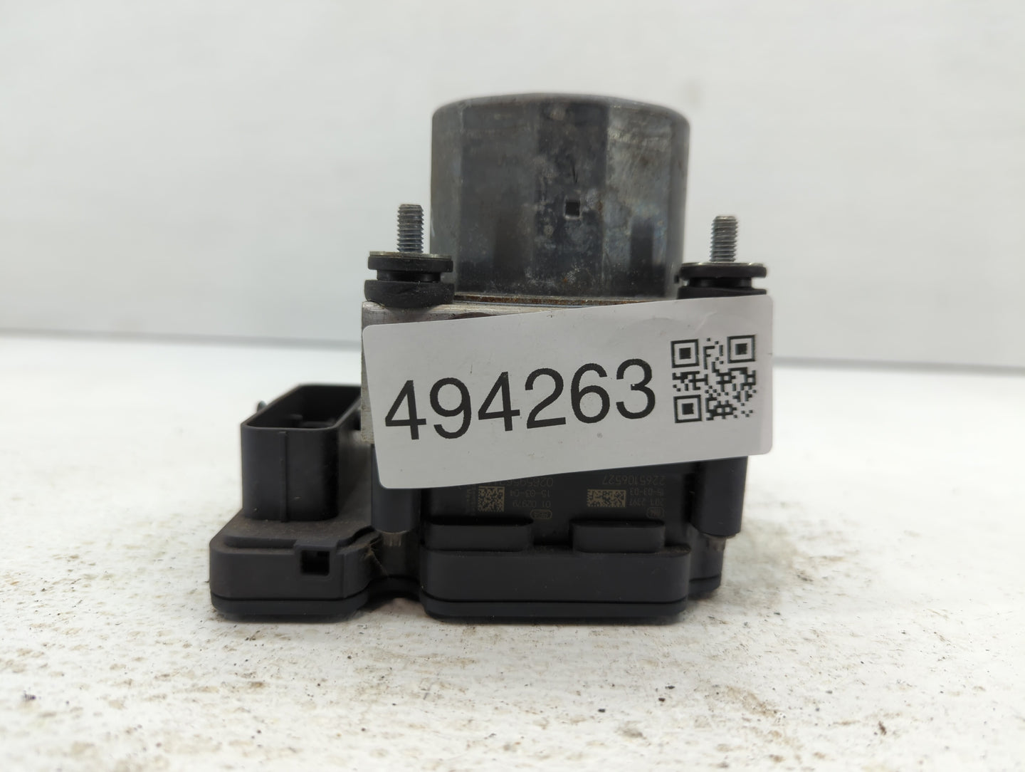 2015-2017 Toyota Camry ABS Pump Control Module Replacement P/N:44540-06180 Fits Fits 2015 2016 2017 OEM Used Auto Parts - Oe